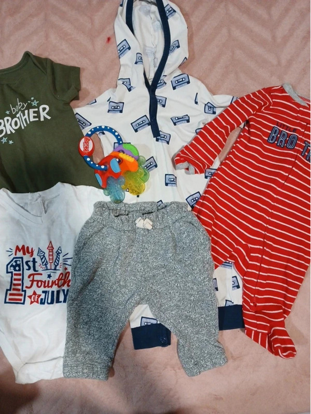 Boys 0-3 M clothes bundle pants one piece